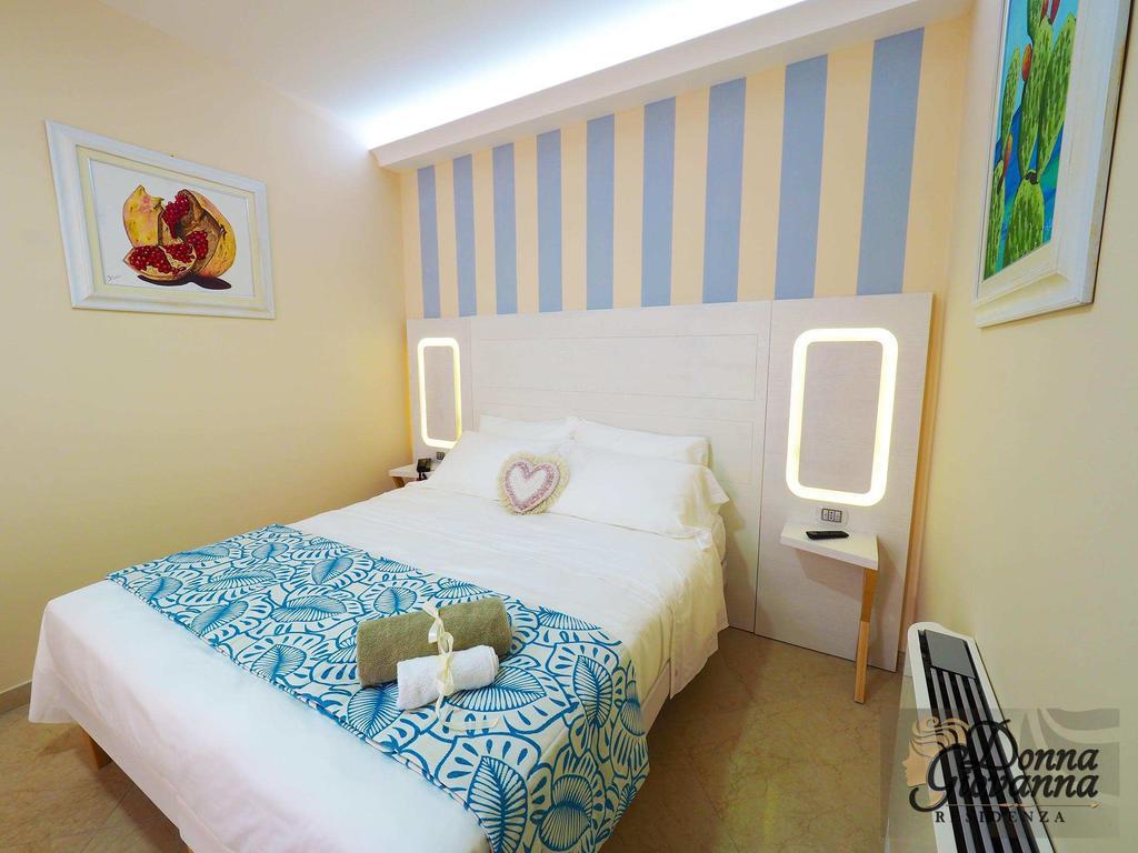 Residenza Donna Giovanna 特罗佩阿 外观 照片